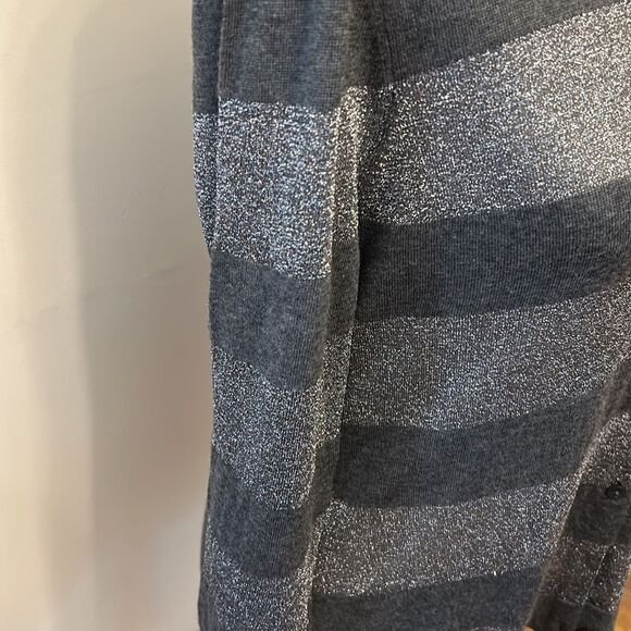 Ann Taylor Silver sparkle long sleeve cardigan Size M EUC - Picture 4 of 7